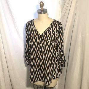 Never worn-Zigzag patterned blouse-XL